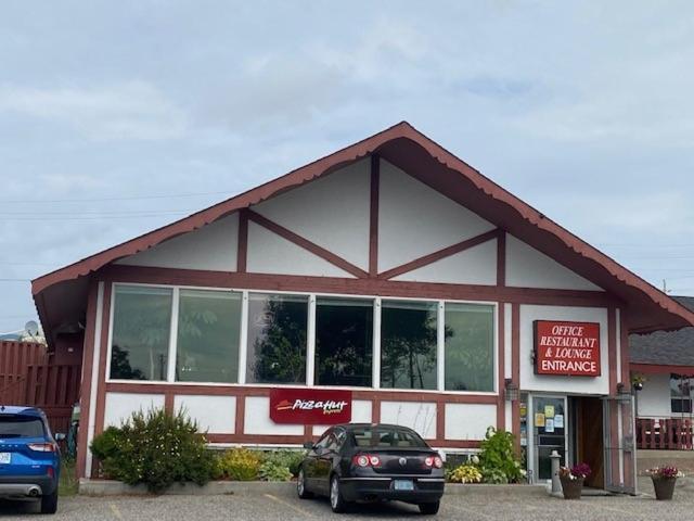 Red Dog Inn Terrace Bay Экстерьер фото