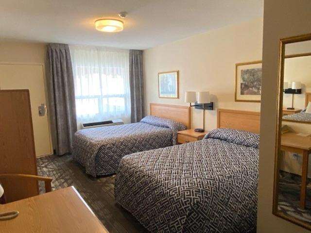 Red Dog Inn Terrace Bay Экстерьер фото